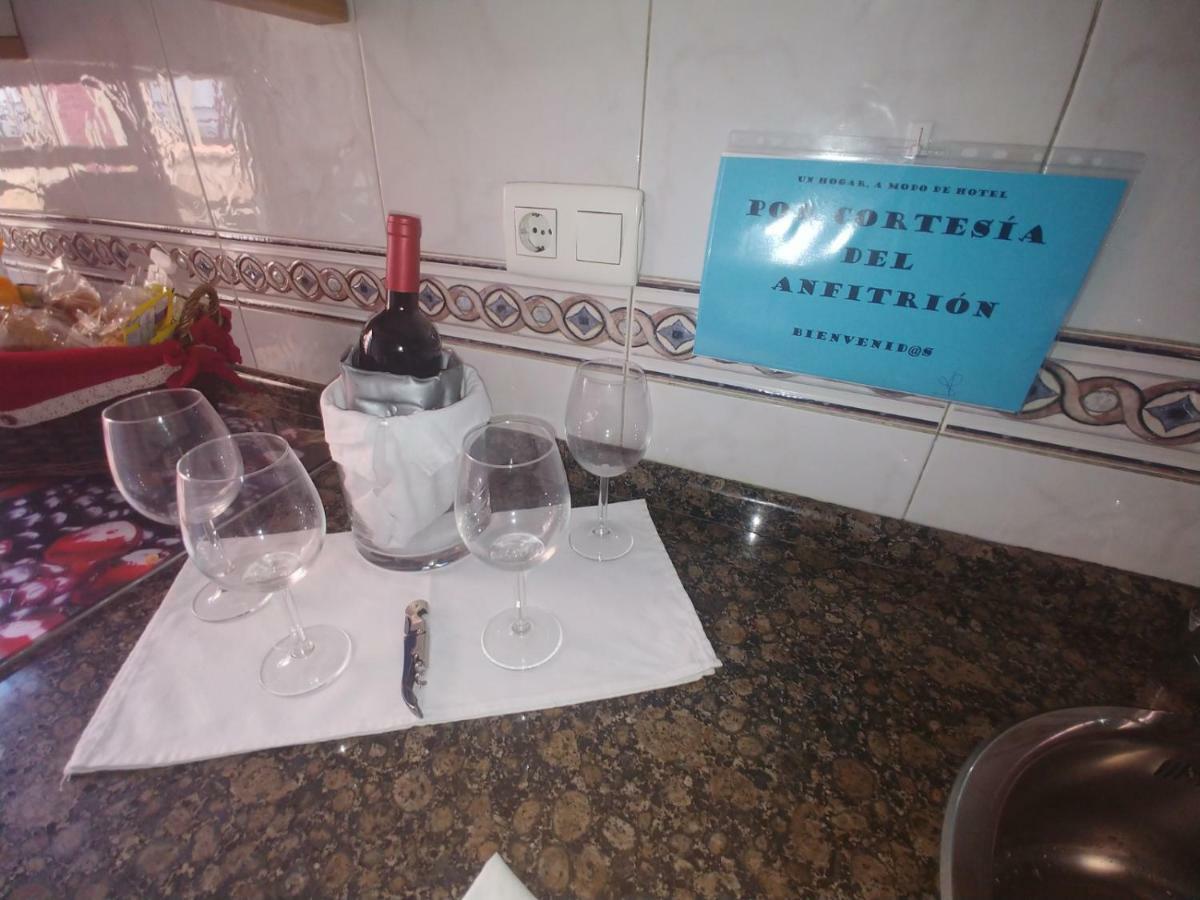 Hogar, A Modo De Hotel Gijón Esterno foto