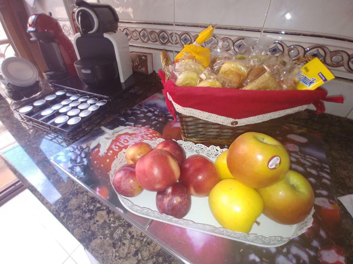Hogar, A Modo De Hotel Gijón Esterno foto